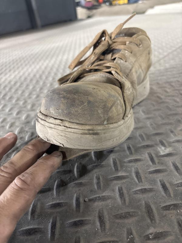 They're dirty from the shop floor but I work in a dusty concrete building.