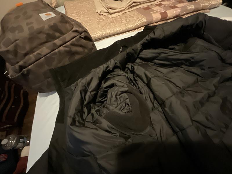 Has armpit fleece lining for added arm flexibility and warmth.