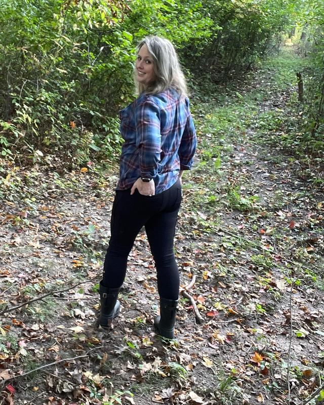 Pockets perfect for training Siberian Huskies to pull dog sled!