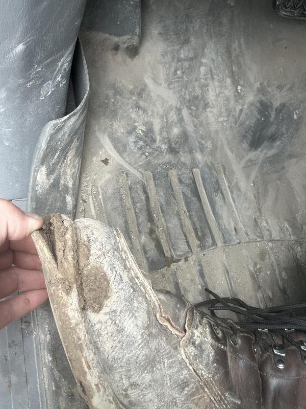 The split the quickly developed, once it split. It held up for a long time and never split further.