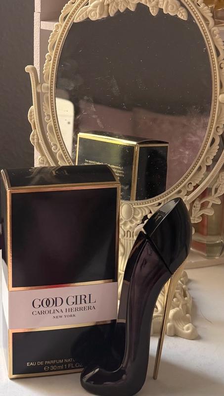 Customer photo for "A beautiful, feminine scent that lasts all day — absolutely obsessed! 😍✨"