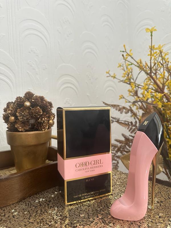 Customer photo for "Such a great feminine scent"