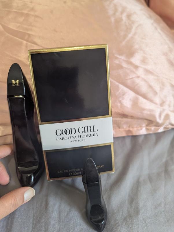 Customer photo for "My go to perfume"