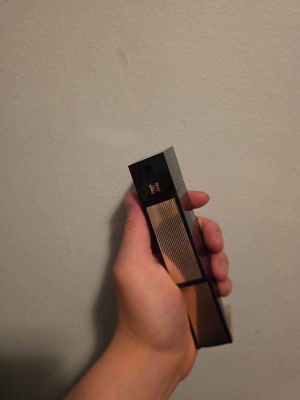 Customer carousel item 6.