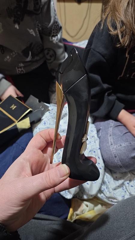 Customer carousel item 1.