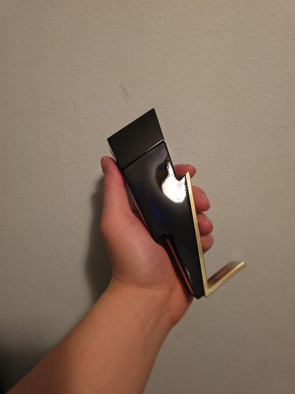 Customer carousel item 7.