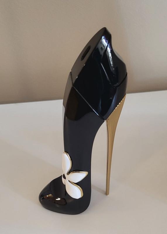 Customer carousel item 8.