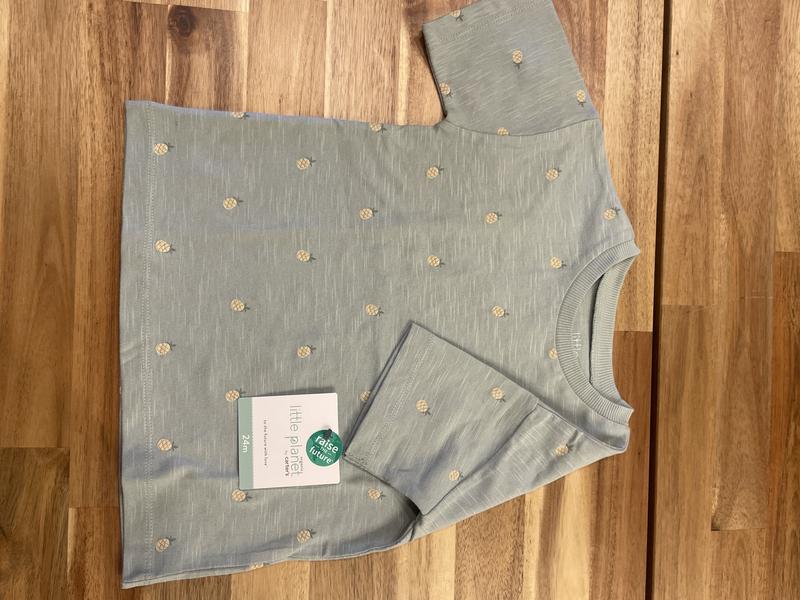 pineapple tee
