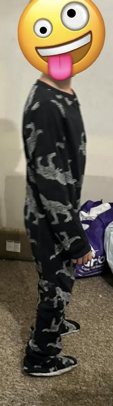 Make sure you can see all of the sides including the feet.