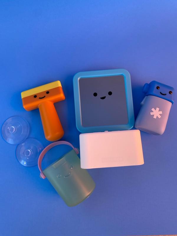 Customer carousel item 15.