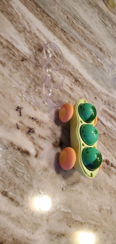 Screws and plastic pieces