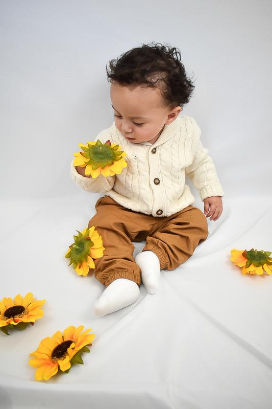 I got these pants for a photoshoot for my baby and the color was just perfect for a fall photoshoot