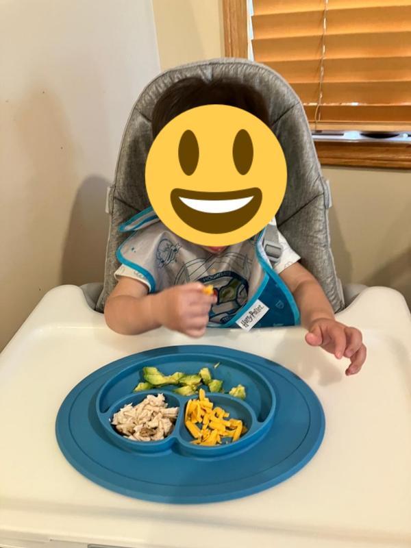 Around 1, using the seat without pillow