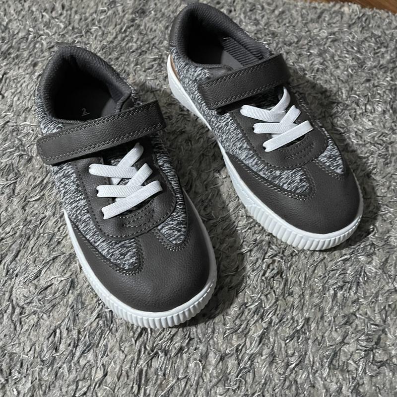 My son loved the sneakers, besides being beautiful, comfortable and of great quality.  I was very satisfied with the product.