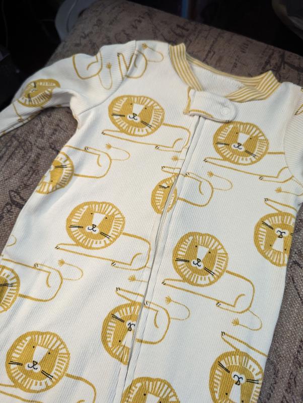 Still looks amazing after being washed and dried! (No special care given either)