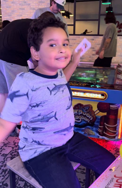 The pocket tee saved him from losing his card🥳