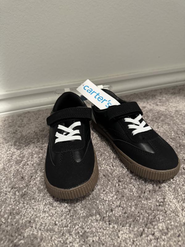 Super cool sneaks!