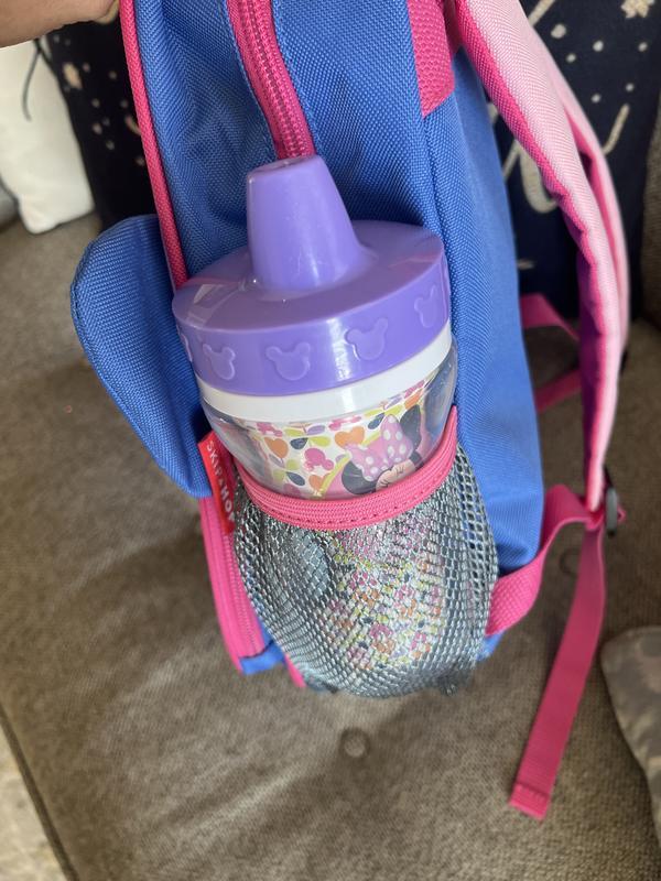 Fits a sippy cup