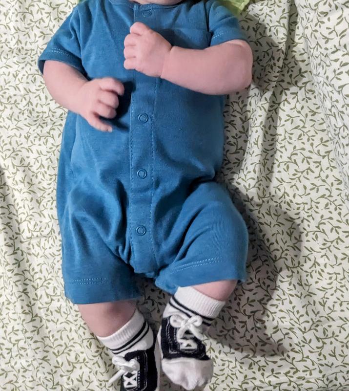 Blue romper with pocket size 3 months on my one and a half month old