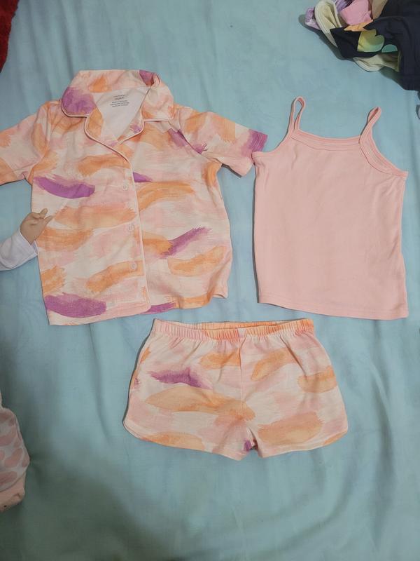 It fits my daughter just right!