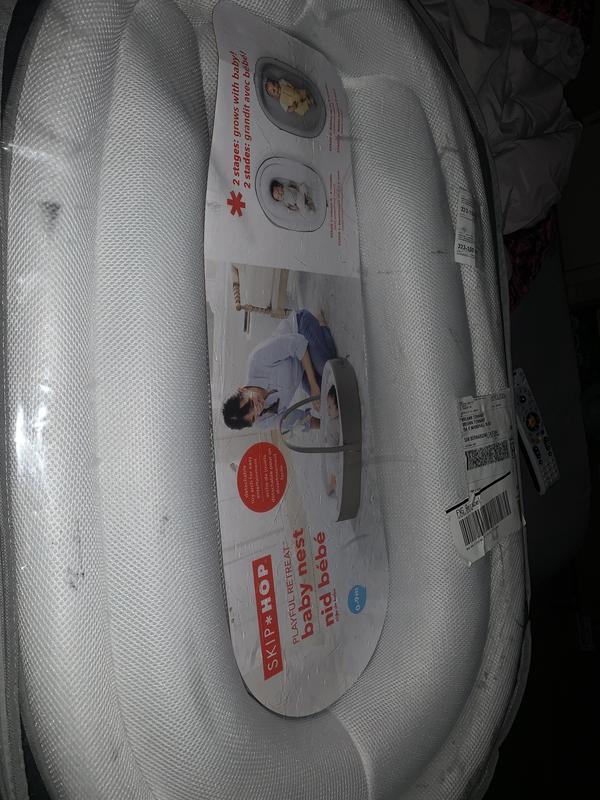 Comes with storage bag