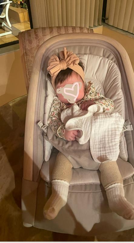 Gold leggings fit comfortable and great quality.