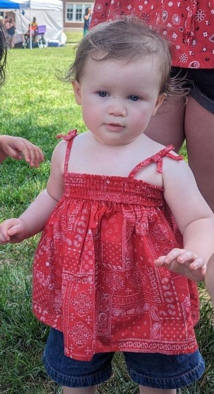Raylynn celebrating summer!