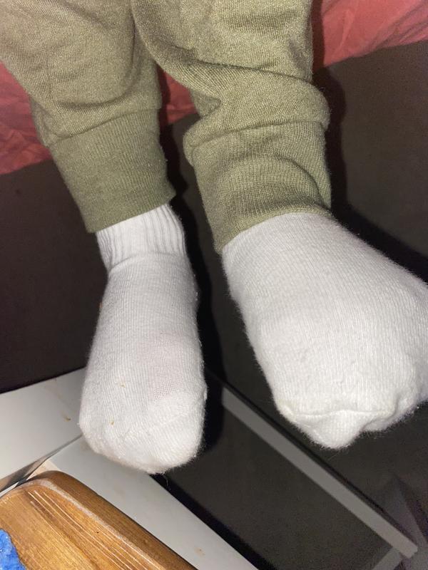 Comfy socks for wide feet