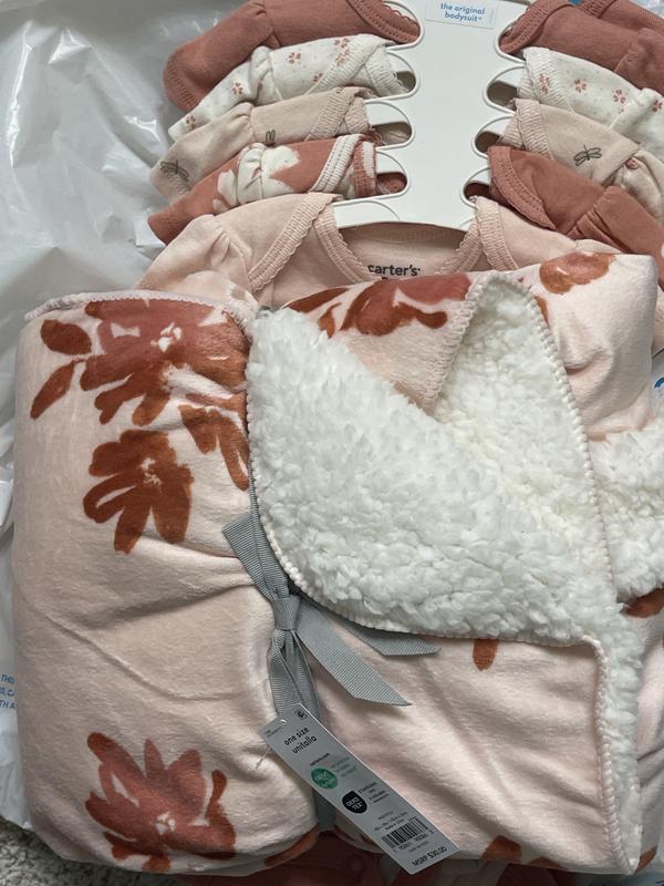 I love the blanket so much.  It’s very soft.  It feels so good and the print is lovely! :)