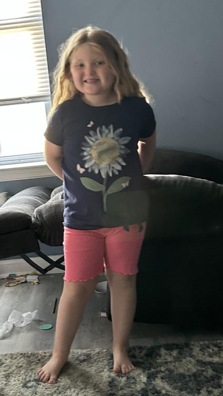 ALL SMILES FOR DAISIES/Hearts