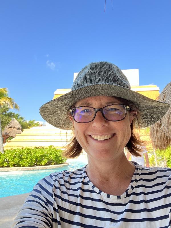 Customer photo for "Great beach hat!"