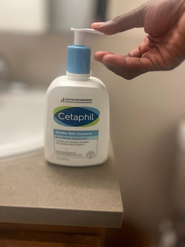 Cetaphil Face Wash, Daily Facial Cleanser for Sensitive, Combination to  Oily Skin, NEW 20 oz, Gentle Foaming, Soap Free, Hypoallergenic