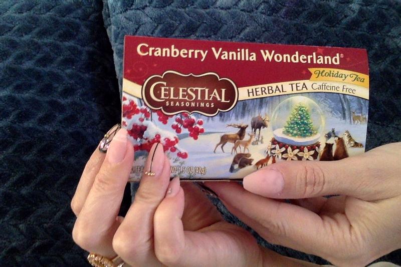 Cranberry Vanilla Wonderland Tea | Sweet & Tangy Blend – Celestial