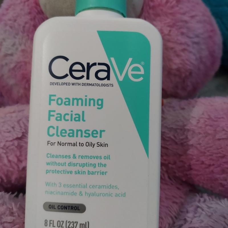 CeraVe Fragrance-Free Face Cleanser, Foaming Face Wash with Hyaluronic Acid