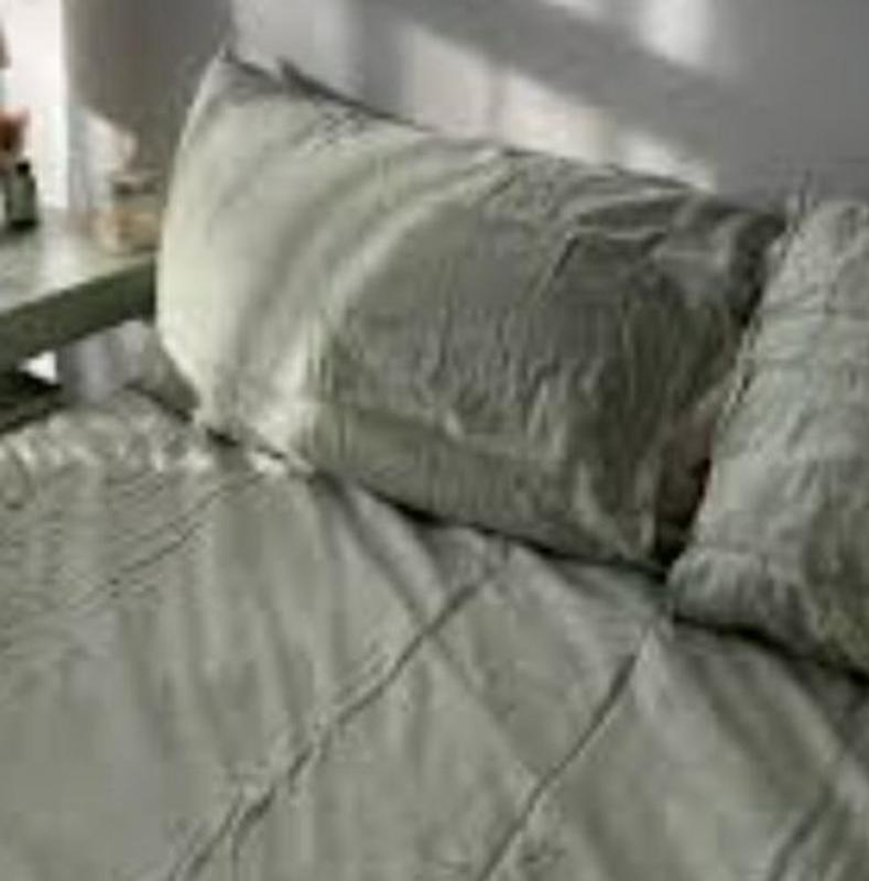 Customer carousel item 7.