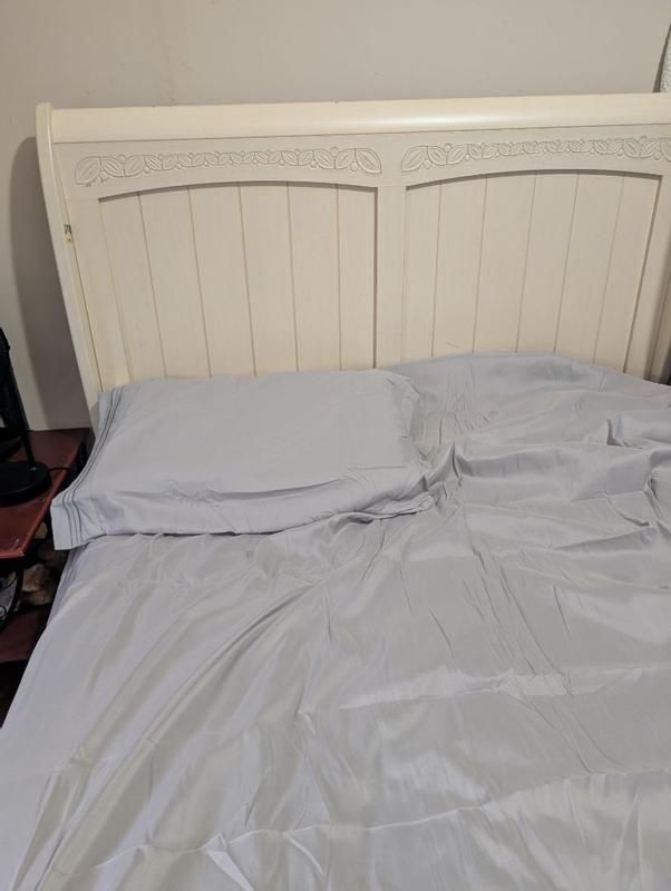 Customer carousel item 12.