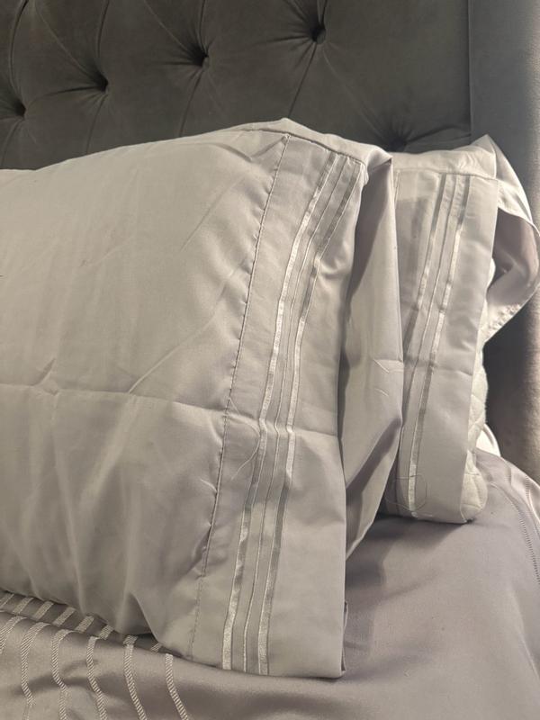 Customer carousel item 6.