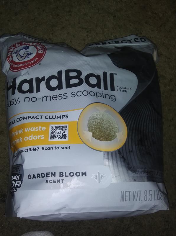 thumbnail image 2 of ARM & HAMMER Hardball Lightweight Clumping Litter - 8.5LB Bag With Garden Bloom Scent For Multi-Cat Homes 2 of 11