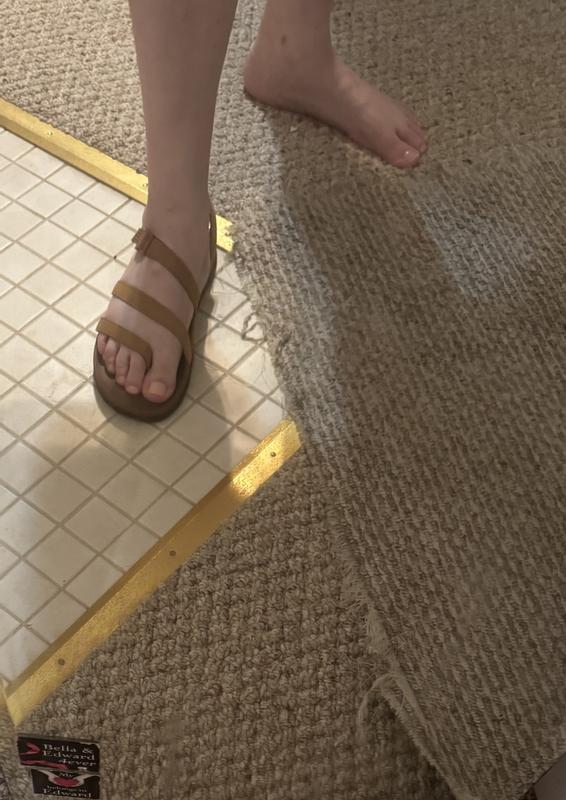 Review Thumbnail Image 0 382913982