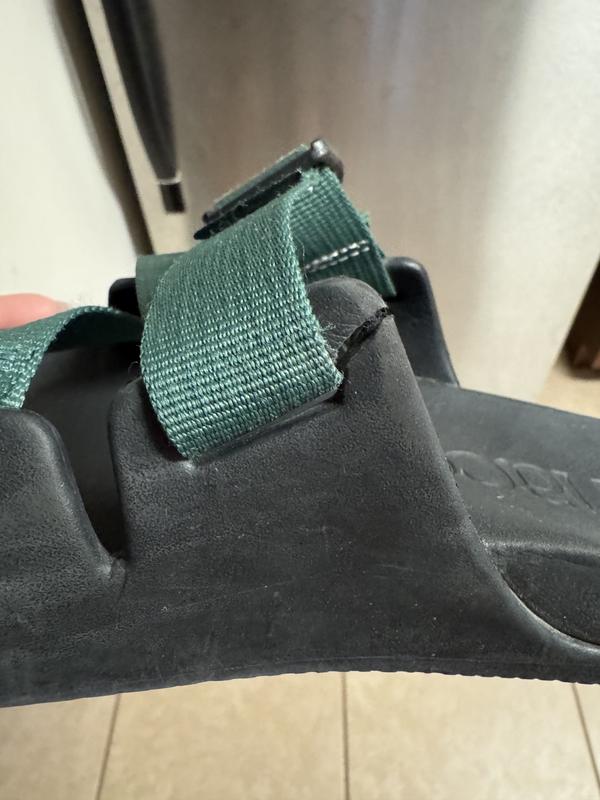 Customer photo for "Comfy but needs improvement"
