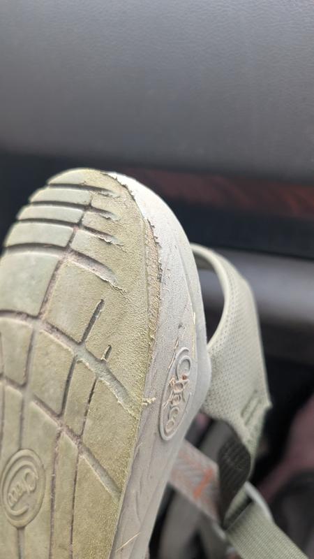 Customer photo for "Great idea great feel poor quality"