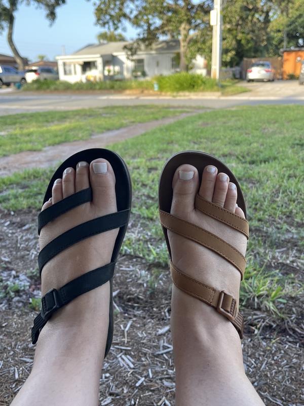 Customer photo for "Love these sandals!"