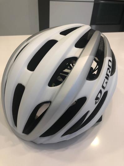 Giro foray bike discount helmet