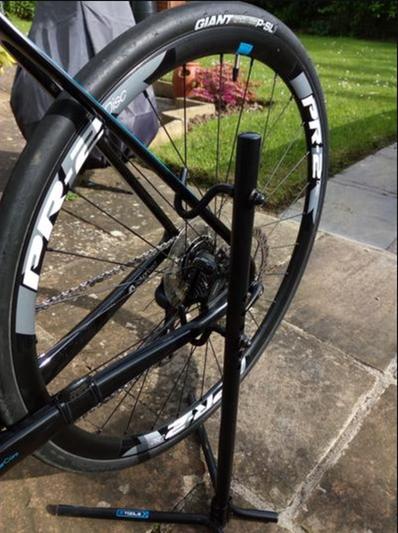 lifeline metal bike display stand