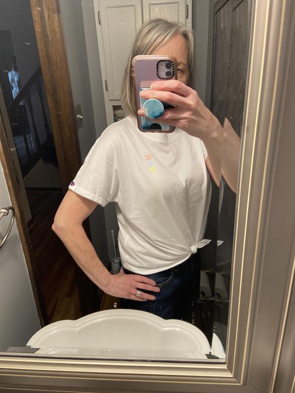 Size M - normally wear a small or medium in tops. I think the size M is comfortable in this shirt.