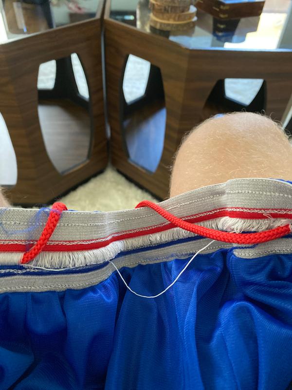 Ripped open first time I tried to tighten the shorts