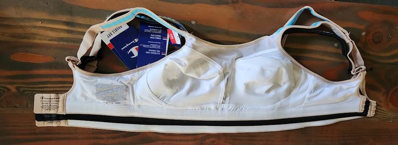 Overlaid the 3 bras I bought on top of each other, where the length of the band is noticeably different between the three