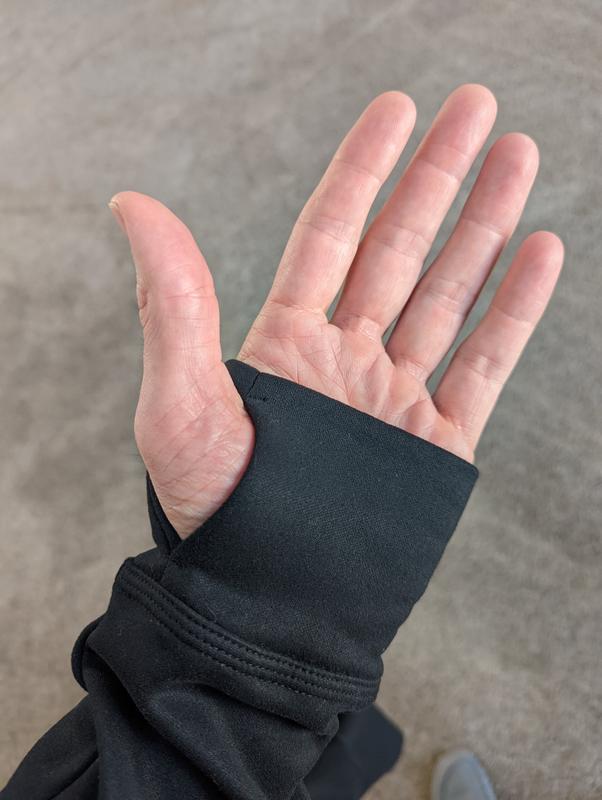 Thumb cuff opening from bottom view