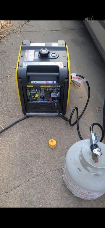 4500W Electric Start Dual Fuel Inverter with CO Shield 4500W Electric Start Dual Fuel Inverter with CO Shield