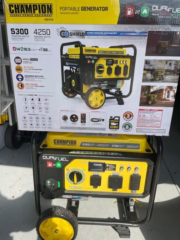 4250W Dual Fuel Generator with CO Shield® - 201279 - Champion